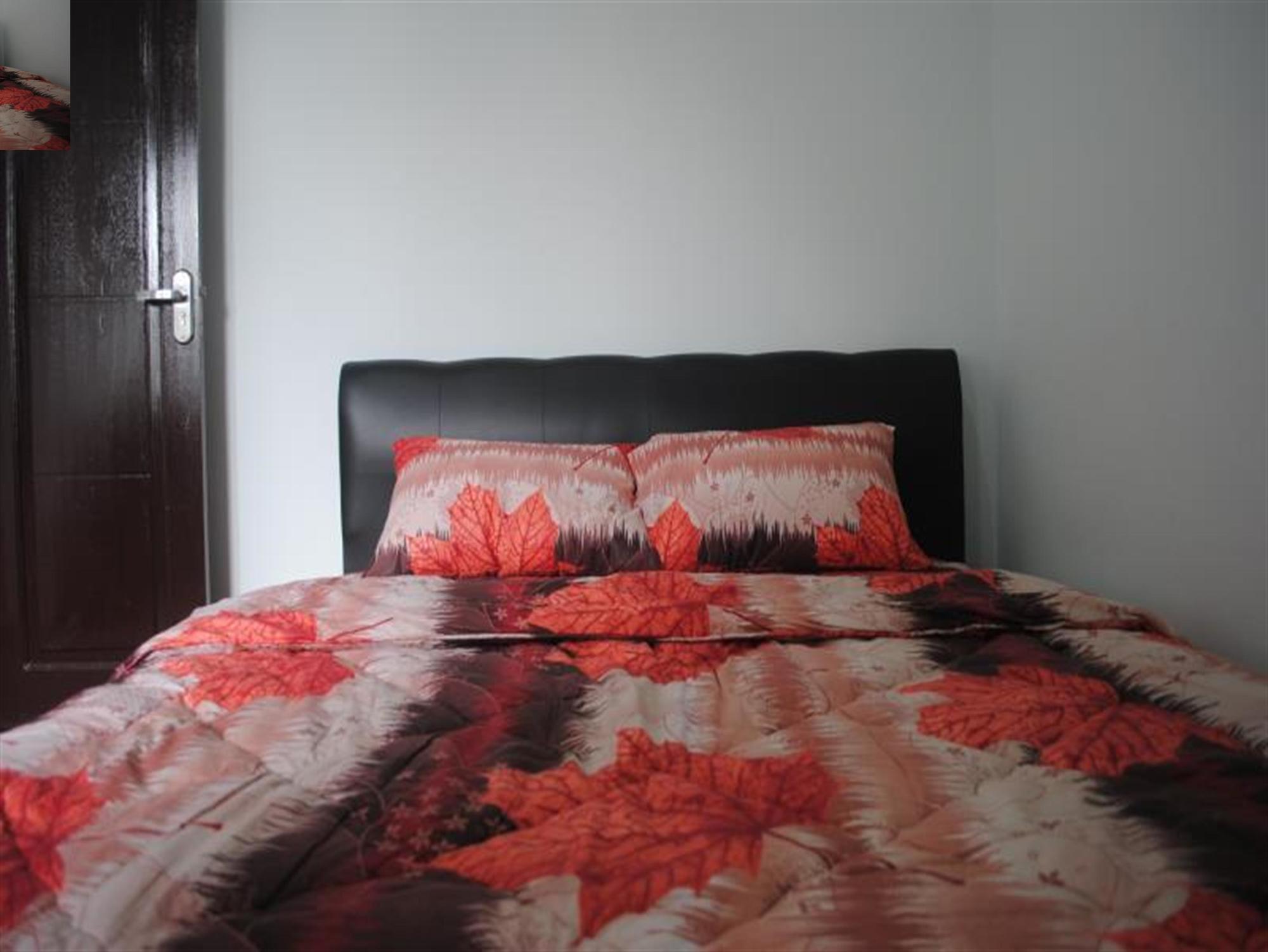 Golden Hawaii Villa Singkawang Dış mekan fotoğraf